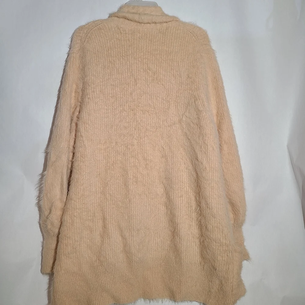 Knitted and knotted cardigan eyelash pocket long cozy sweater - Picture 13 of 16